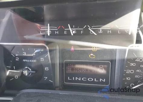 2011 Lincoln Navigator from USA, damaged, VIN 5LMJJ2H50BEJ06069